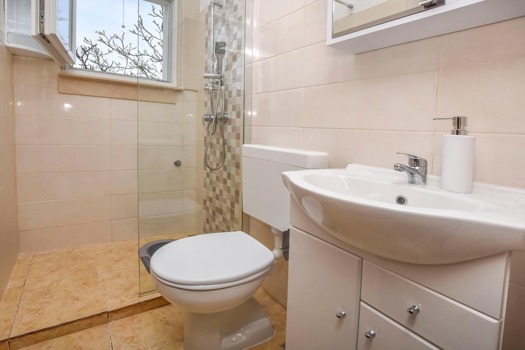 Apartments Zivana โรกอซนิซา ภายนอก รูปภาพ