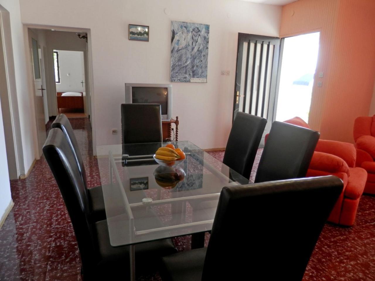 Apartments Zivana โรกอซนิซา ภายนอก รูปภาพ