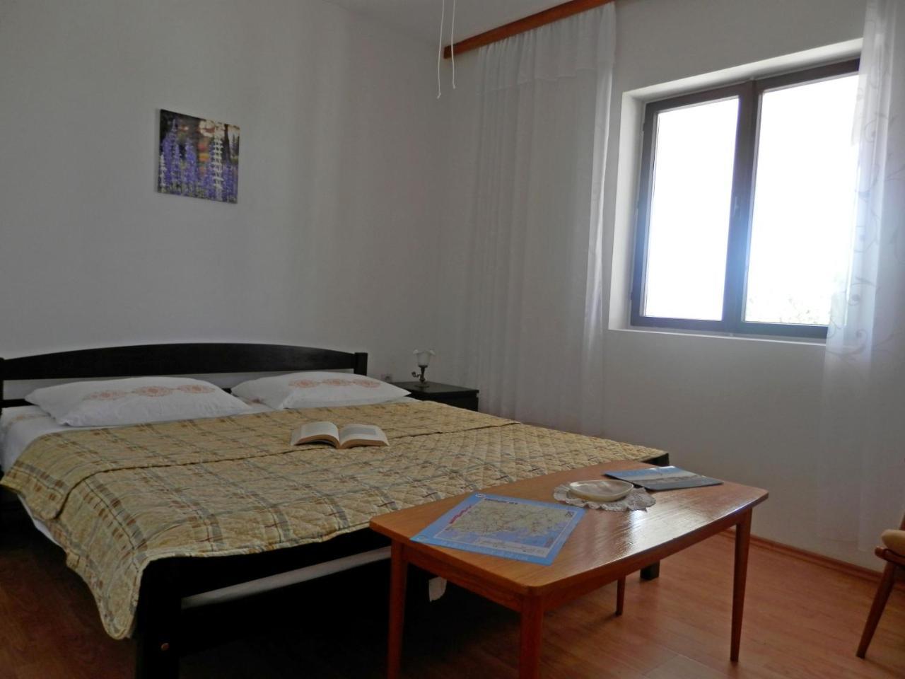 Apartments Zivana โรกอซนิซา ภายนอก รูปภาพ