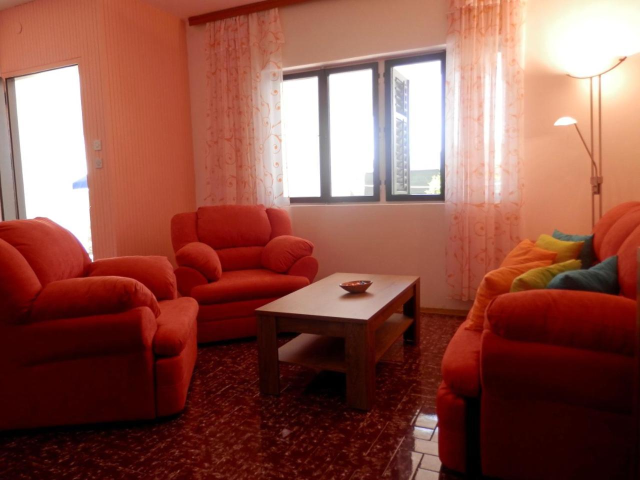 Apartments Zivana โรกอซนิซา ภายนอก รูปภาพ